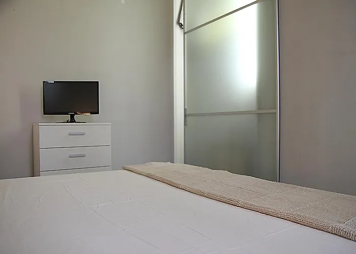 The Diamond Flat * Parma