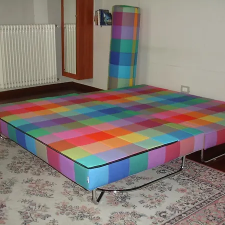 The Diamond Flat Apartment *