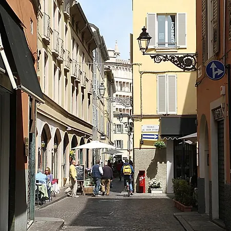 The Diamond Flat Lejlighed Parma